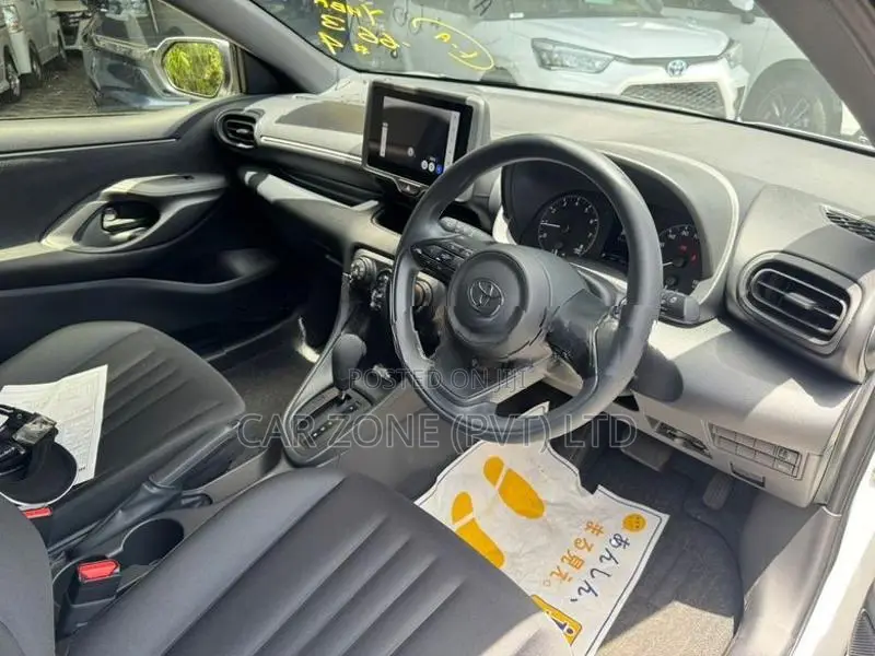Toyota Yaris X Limited 2025