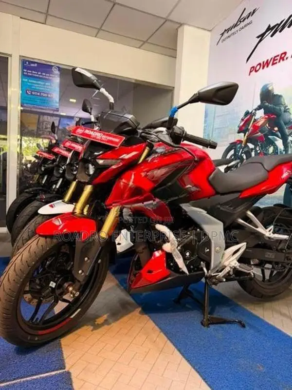 Bajaj Pulsar N160 Premium 2026