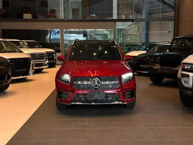 Mercedes Benz GLB AMG Premium Plus 2024