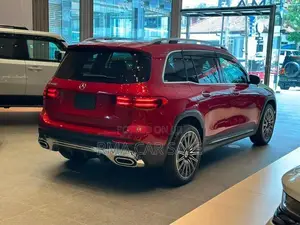 Mercedes Benz GLB AMG Premium Plus 2024