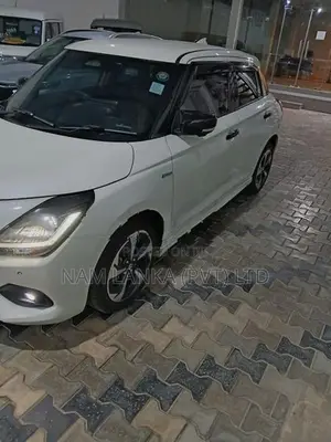 Suzuki Swift MZ HYBRID FULL SPEC 2024