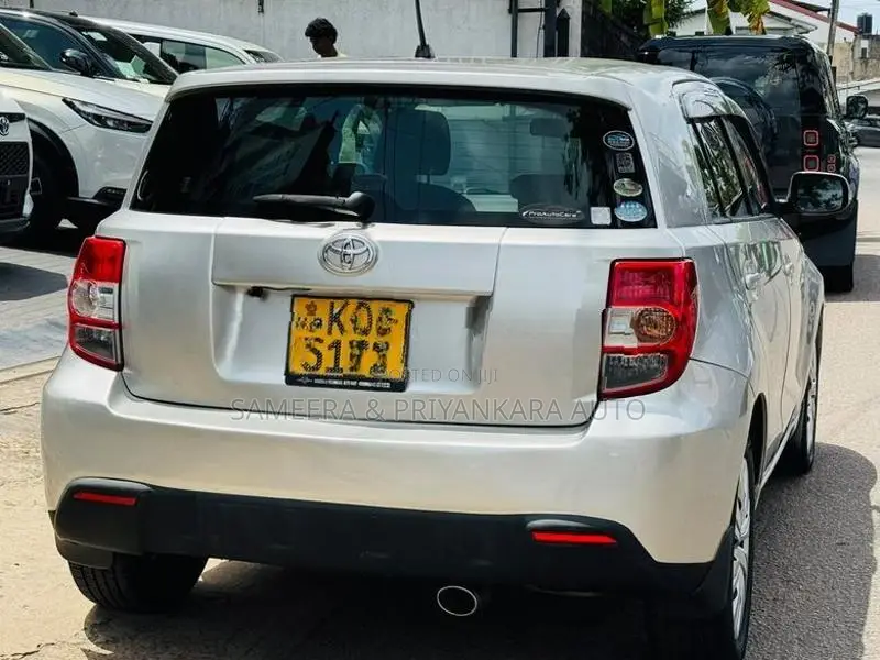 Toyota IST 2007