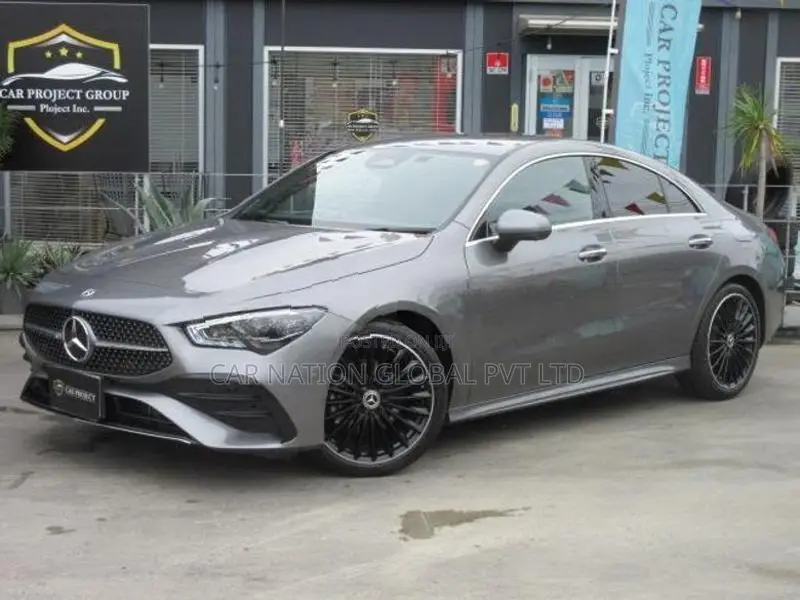 Mercedes Benz CLA 180 Urban Stars AMG Line 2025