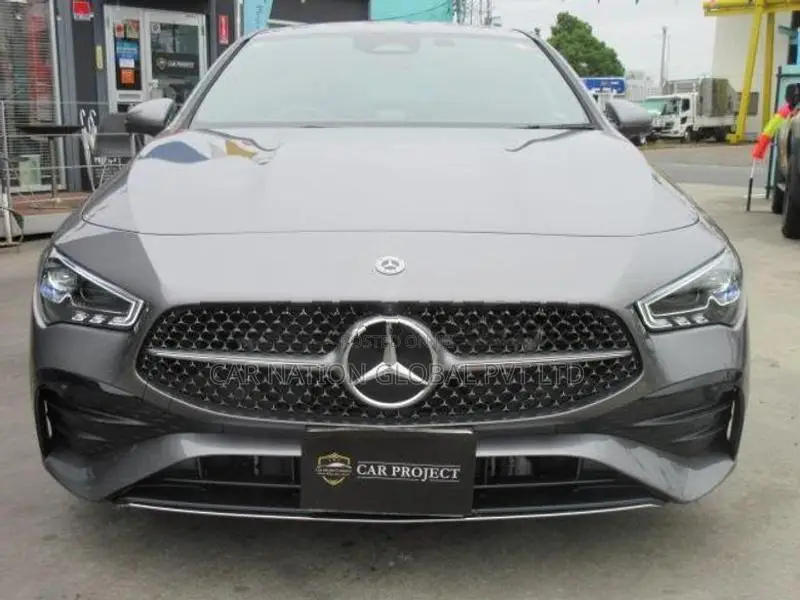 Mercedes Benz CLA 180 Urban Stars AMG Line 2025