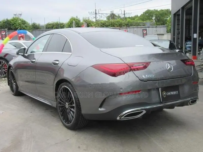 Mercedes Benz CLA 180 Urban Stars AMG Line 2025
