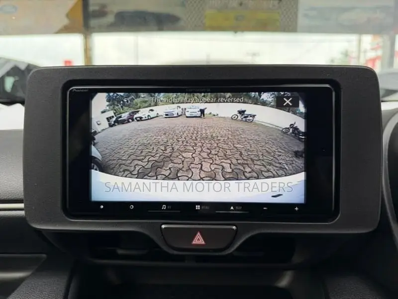 Toyota Yaris X Grade 2024