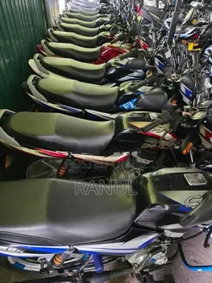 Bajaj CT100 2024