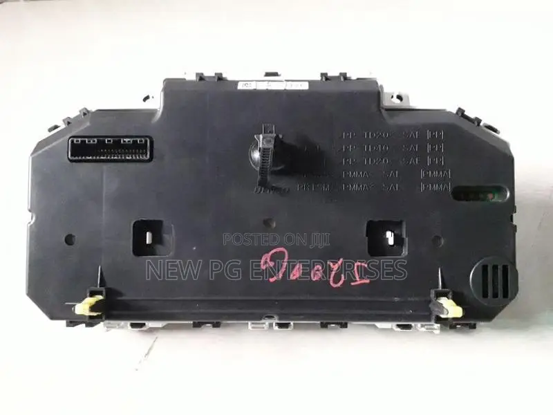 Daihatsu Terios/ Toyota Rush J200 G Meter Cluster