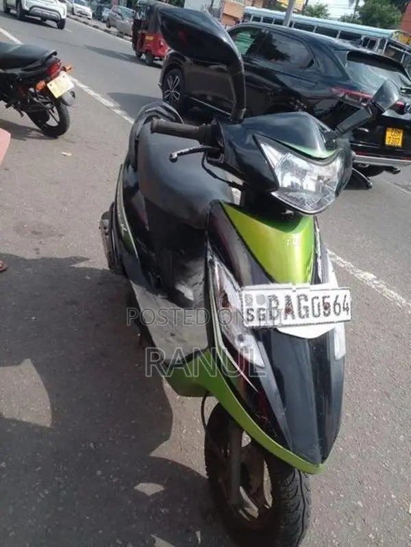 TVS Streak 2013
