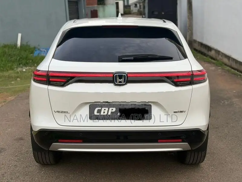 Honda Vezel Z GRADE 2025