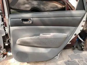 Toyota Prius 20 Door Board Set