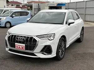 Audi Q3 TFSI 110kW S-Line 2025