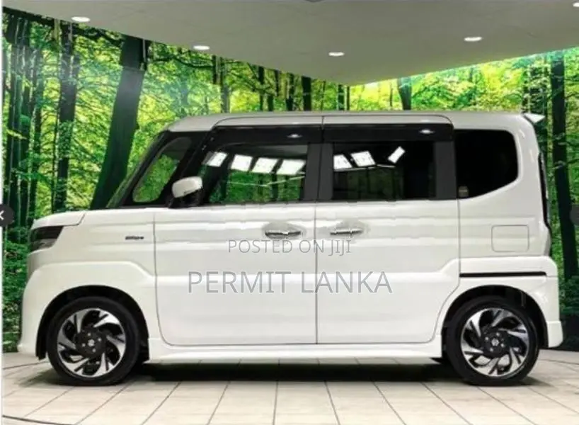 Suzuki Spacia Custom Hybrid XS 2023