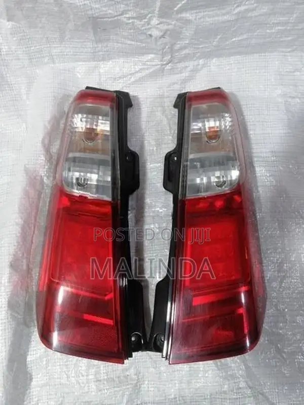 Suzuki Wagon R 44S (FX) LH/RH Tail Light - Reconditioned