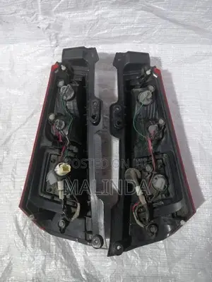 Suzuki Wagon R 44S (FX) LH/RH Tail Light - Reconditioned