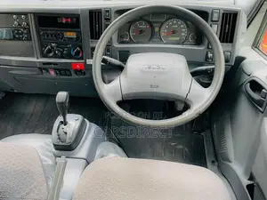 Isuzu Elf Freezer Truck 2018