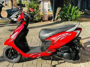 TVS Zest 2016