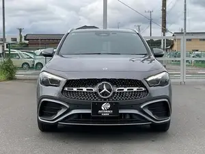 Mercedes Benz GLA 180 AMG Line Package 2025