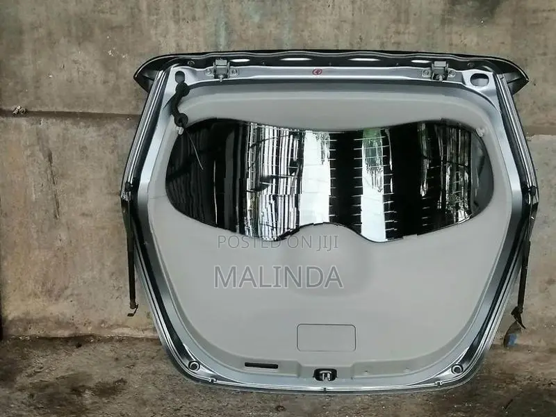 Nissan Leaf (AZE0) Dicky Door Complete - Reconditioned