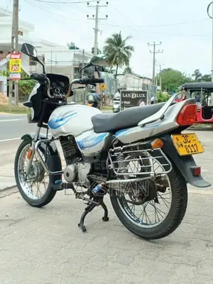 TVS Victor 2010