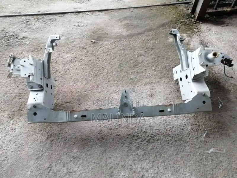 Nissan Leaf (AZE0) Nose Cut - Reconditioned