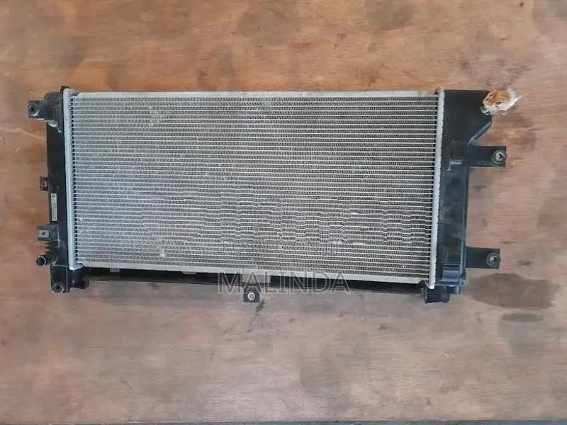 Nissan Leaf (AZE0) Complete Radiator - Reconditioned