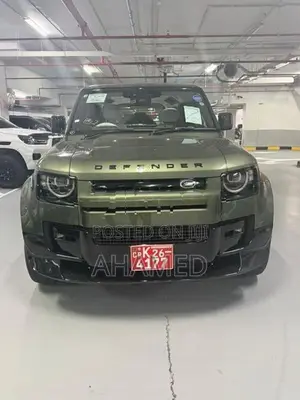Land Rover Defender P300e 2026