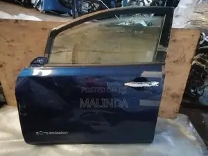 Nissan Leaf (ZE1) LH Front Door - Reconditioned