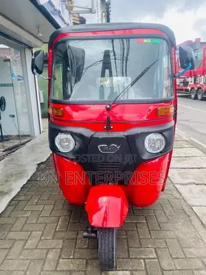Bajaj RE Brandnew 2026