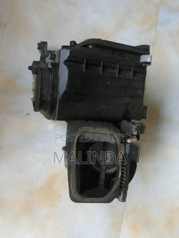 Nissan Cefiro (A33) AC Blower - Reconditioned