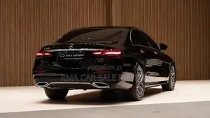 Mercedes Benz E200 Premium Plus 2023