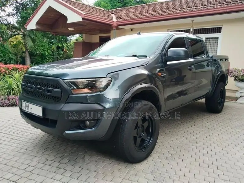 Ford Ranger T7 Future Atmbls 2017