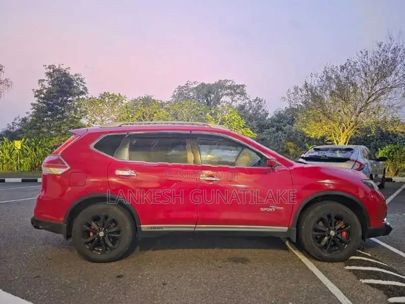 Nissan X-Trail 2015