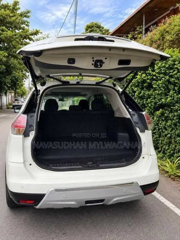 Nissan X-Trail 2015