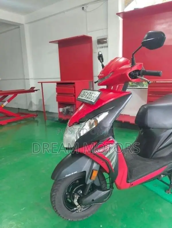 Honda Dio 2017