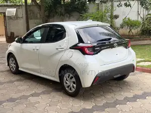Toyota Yaris G LED 2023