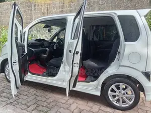 Suzuki Wagon R Stingray 2018