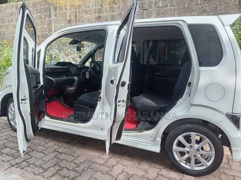 Suzuki Wagon R Stingray 2018