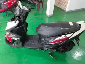 Yamaha RayZR 2018