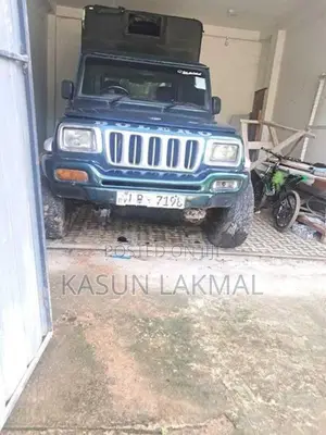 Mahindra Bolero 2006