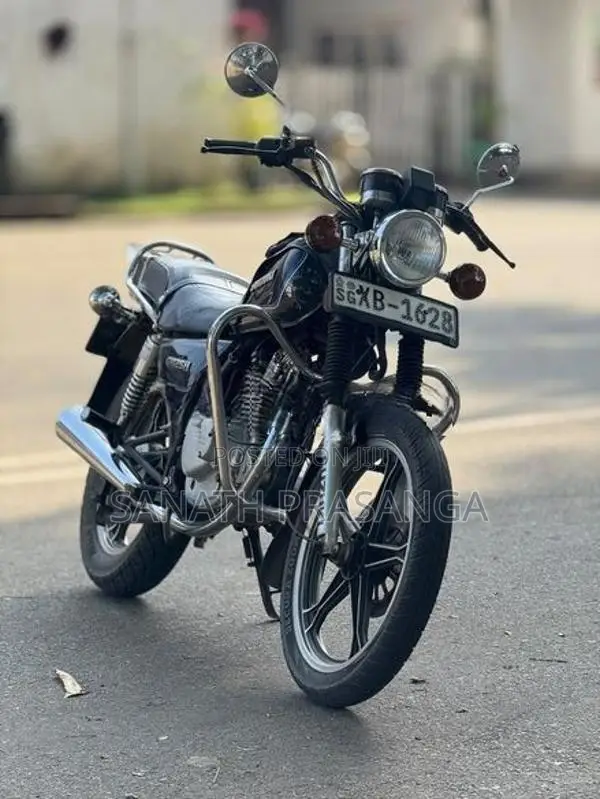 Suzuki GN 125 H 2012