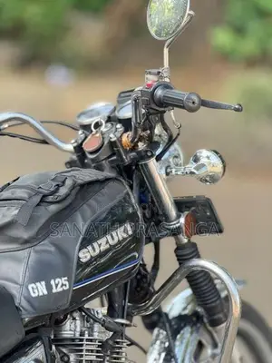 Suzuki GN 125 H 2012