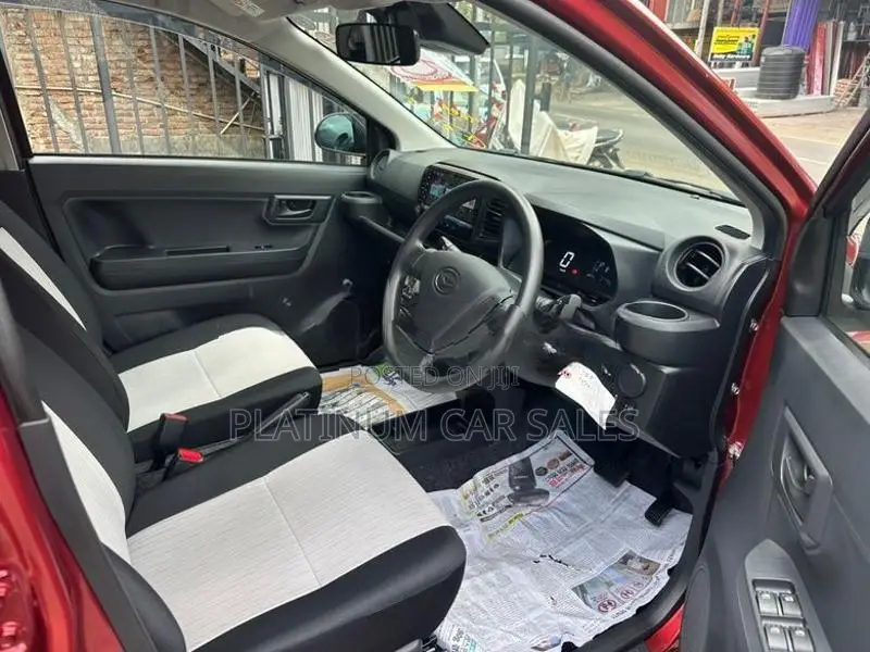 Daihatsu Mira ES L 2025