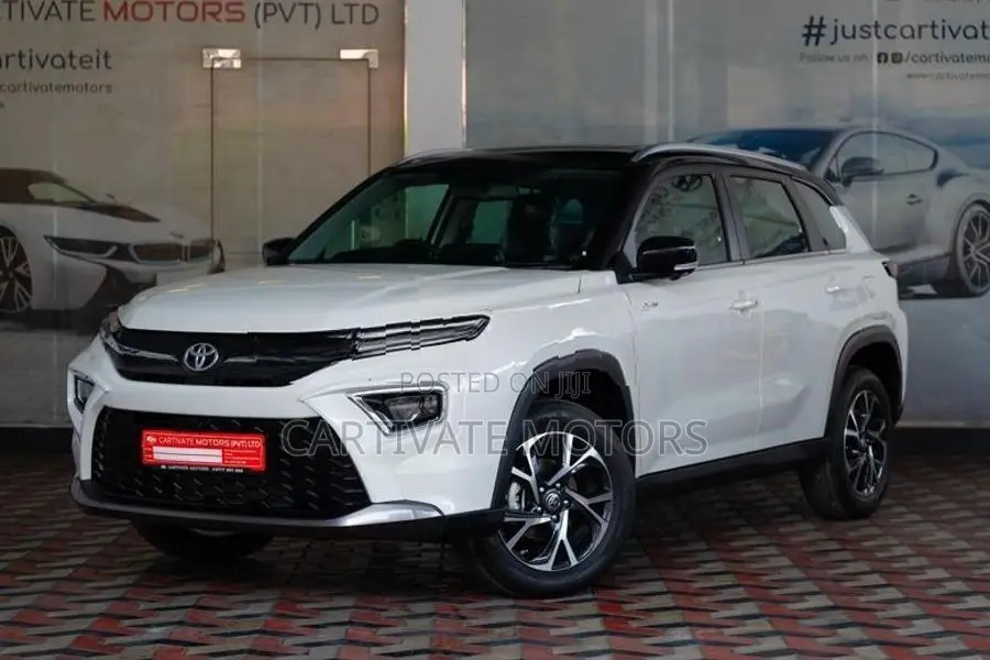 Toyota UrbanCruiser Hyryder V 2026