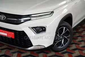Toyota UrbanCruiser Hyryder V 2026