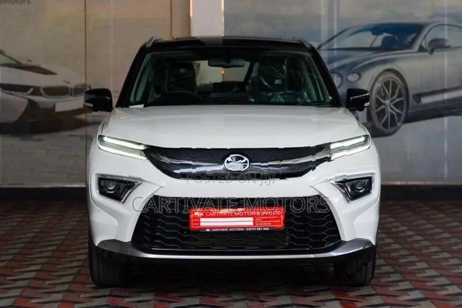 Toyota UrbanCruiser Hyryder V 2026