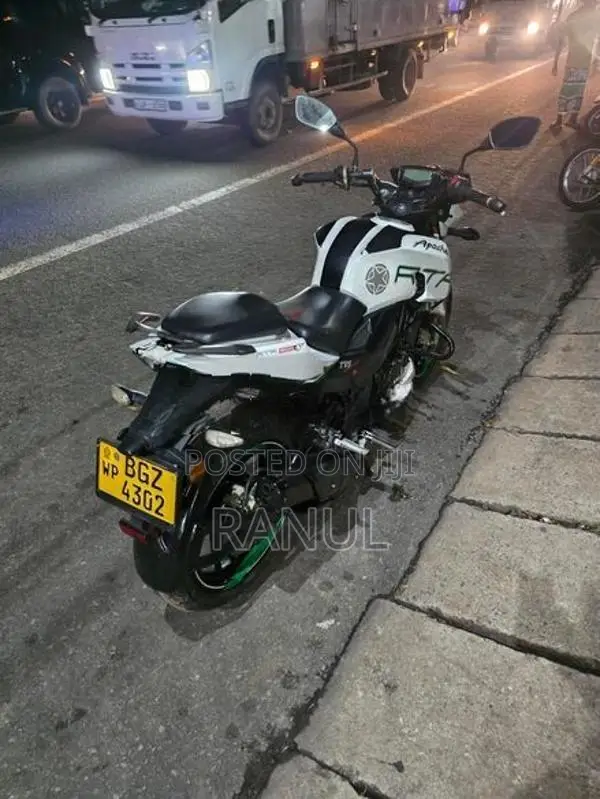 TVS Apache RTR 200 2018