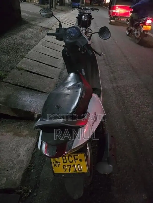 Honda Activa 2015