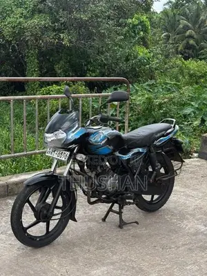 Bajaj Discover 2012