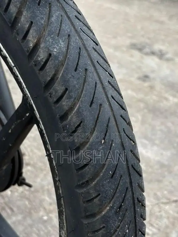 Bajaj Discover 2012